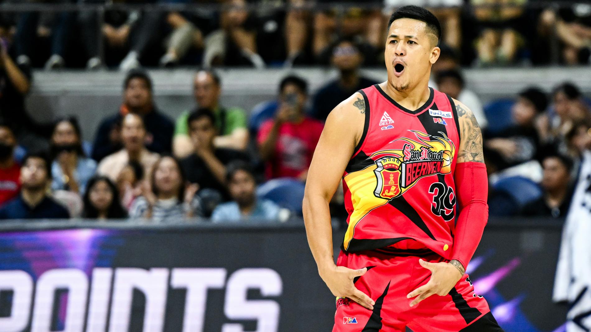PBA: Jericho Cruz, Simon Enciso catch fire, push San Miguel on verge of 29th title in Game 5
